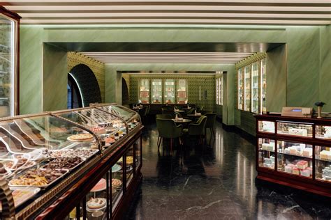 prada's pastry cafe milan